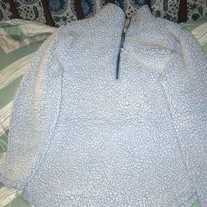 LIGHT BLUE PULLOVER